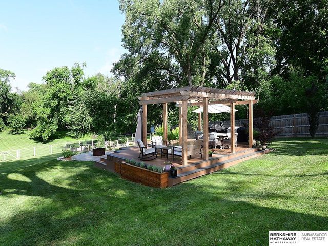 3214 N 78 Street, Omaha, NE 68134