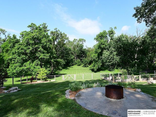 3214 N 78 Street, Omaha, NE 68134