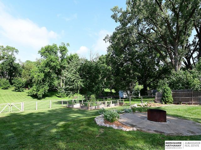 3214 N 78 Street, Omaha, NE 68134