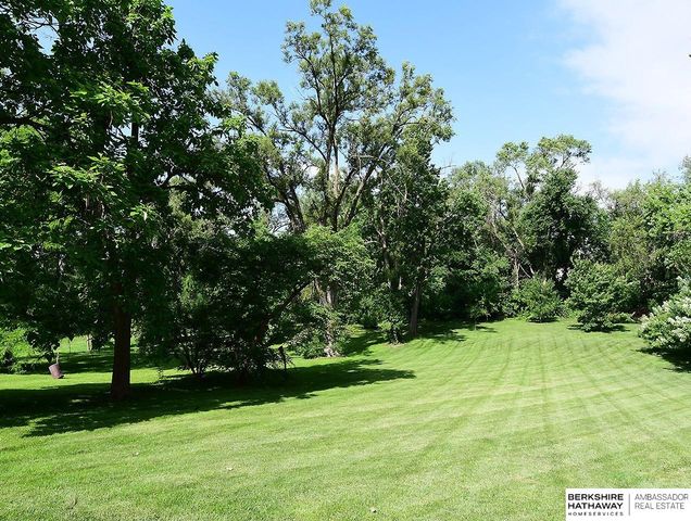 3214 N 78 Street, Omaha, NE 68134