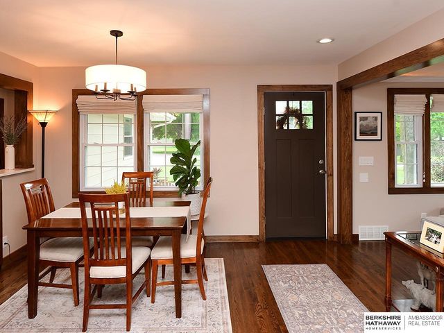 3214 N 78 Street, Omaha, NE 68134