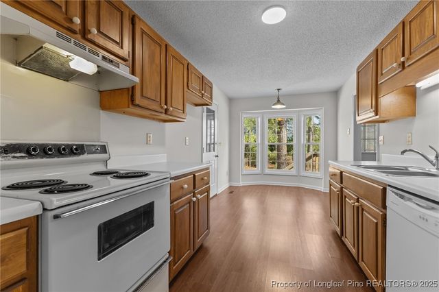 3127 Ansley Drive, Hope Mills, NC 28348