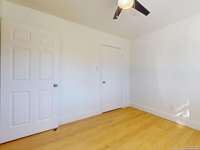 215 Artemis, San Antonio, TX 78218