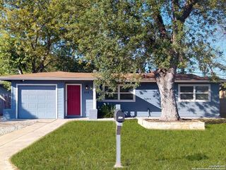 215 Artemis, San Antonio, TX 78218