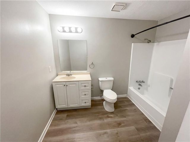 10 King Drive, Carrollton, GA 30116