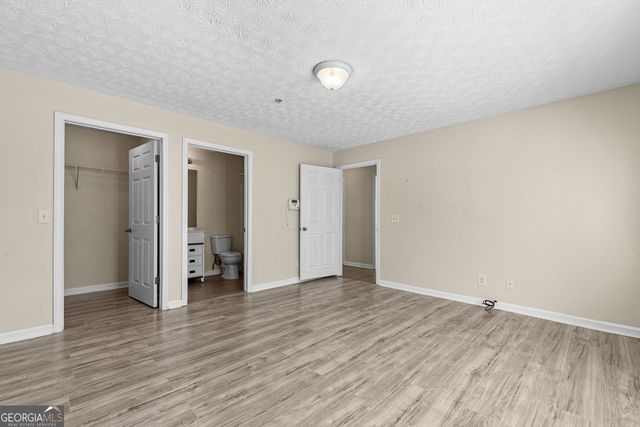 1202 Fairington Village Drive, Lithonia, GA 30038