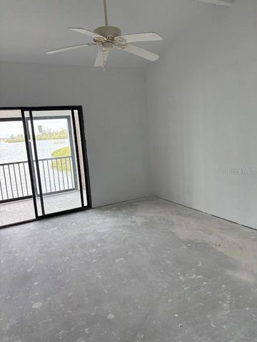 1511 PELICAN POINT DRIVE 280, Sarasota, FL 34231