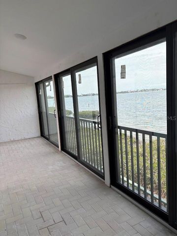 1511 PELICAN POINT DRIVE 280, Sarasota, FL 34231