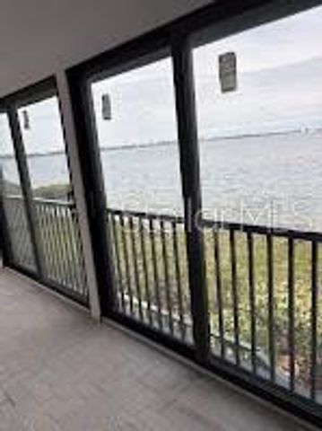 1511 PELICAN POINT DRIVE 280, Sarasota, FL 34231