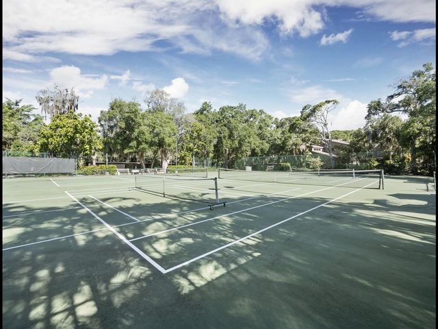 1511 PELICAN POINT DRIVE 280, Sarasota, FL 34231