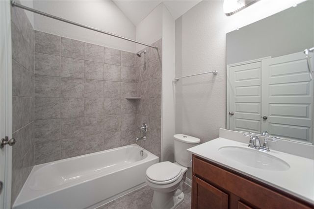 2224 Gadwall Court, Conroe, TX 77384