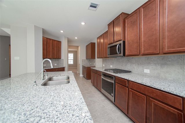 2224 Gadwall Court, Conroe, TX 77384