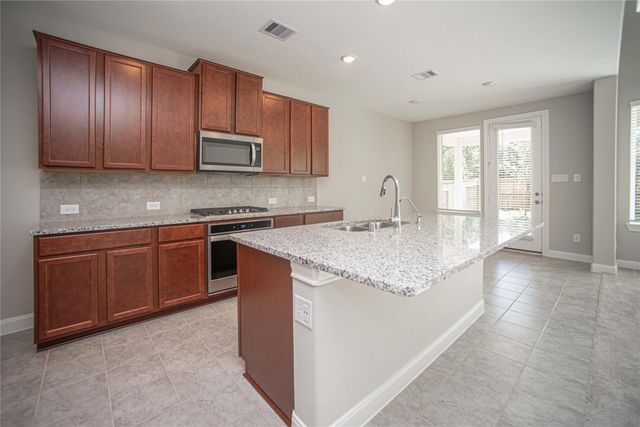2224 Gadwall Court, Conroe, TX 77384