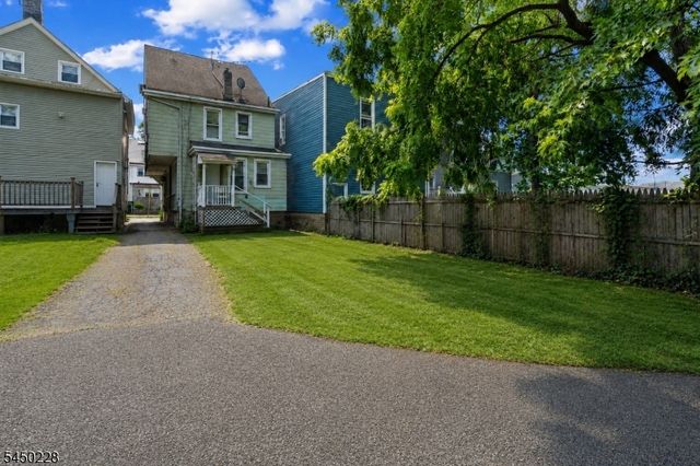 27 Cummings St, Irvington Twp., NJ 07111