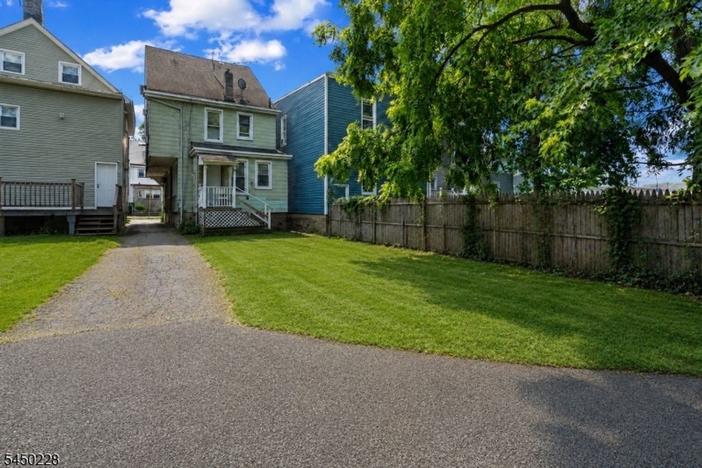 27 Cummings St, Irvington Twp., NJ 07111 — photo 4