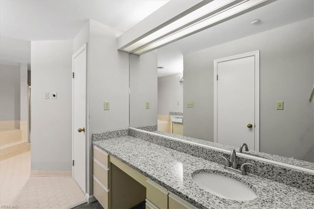 500 Winston Salem Ave Apt 207, Virginia Beach, VA 23451