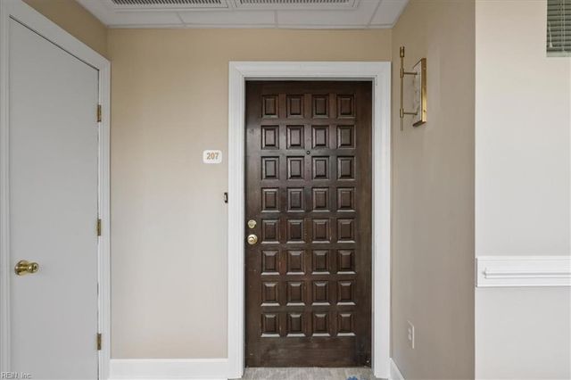 500 Winston Salem Ave Apt 207, Virginia Beach, VA 23451