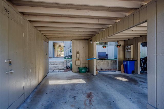 108 CROWN OAKS WAY, Longwood, FL 32779