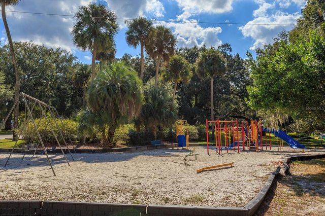 108 CROWN OAKS WAY, Longwood, FL 32779