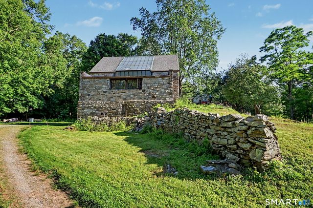 11 Hitchcock Road, Westport, CT 06880