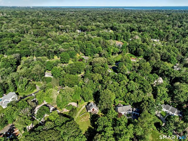 11 Hitchcock Road, Westport, CT 06880