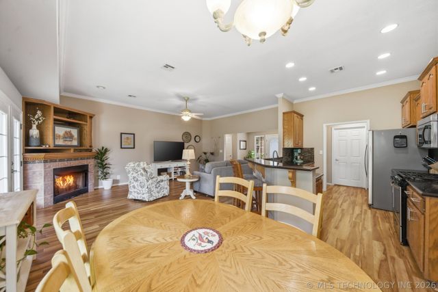 8012 Cottonwood Avenue, Claremore, OK 74019