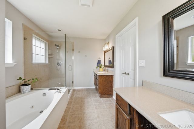 8012 Cottonwood Avenue, Claremore, OK 74019