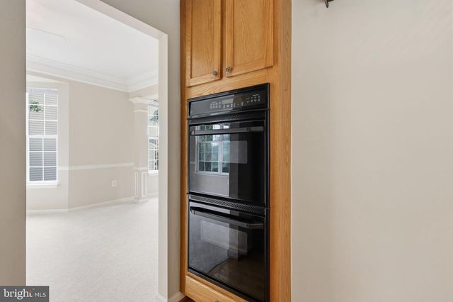10873 PEACHWOOD DR, Manassas, VA 20110
