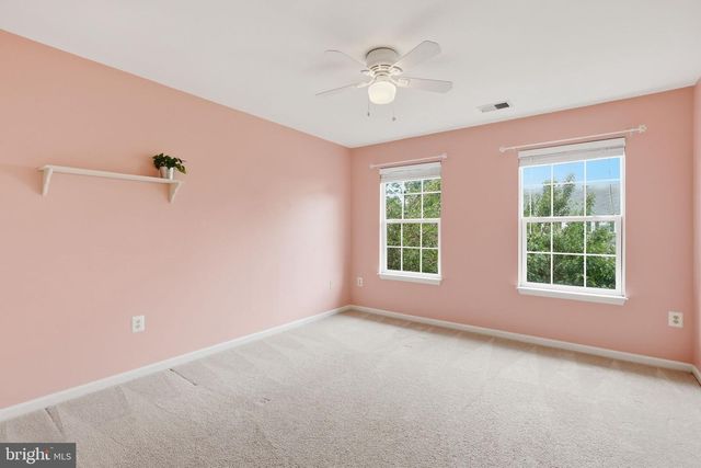 10873 PEACHWOOD DR, Manassas, VA 20110