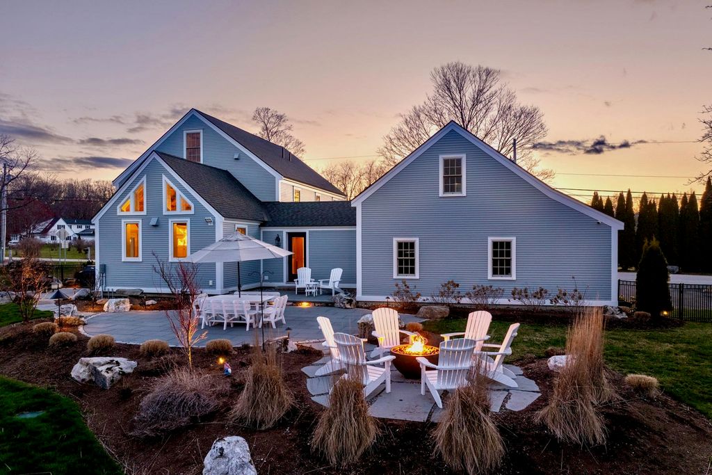 24 Great Bay Road, Greenland, NH 03840
