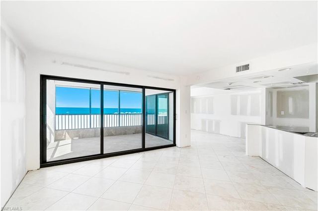 26130 Hickory BLVD 1B, Bonita Springs, FL 34134