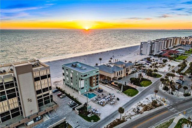 26130 Hickory BLVD 1B, Bonita Springs, FL 34134