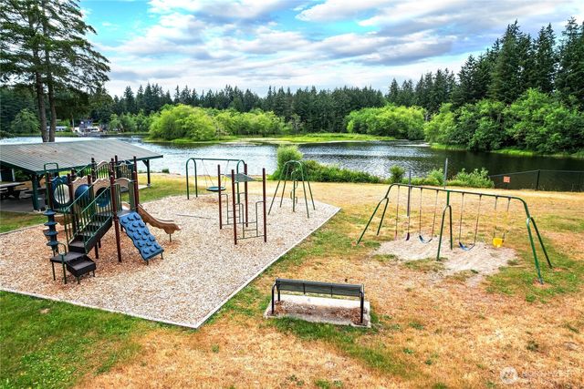 3546 Longhorn Drive NW, Bremerton, WA 98312
