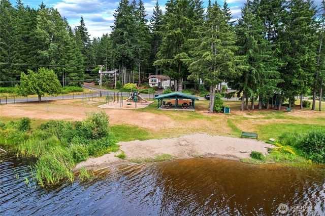 3546 Longhorn Drive NW, Bremerton, WA 98312