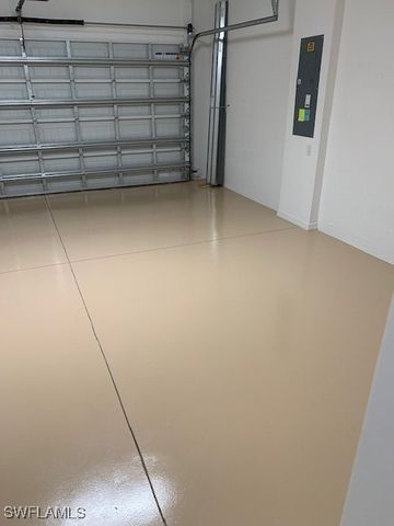 9236 Glenforest DR, Naples, FL 34120