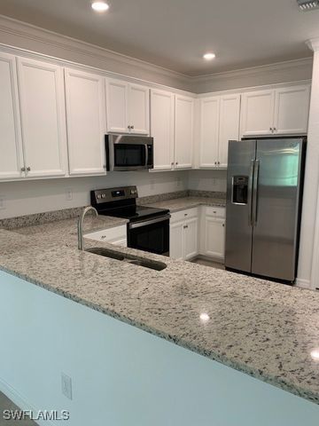 9236 Glenforest DR, Naples, FL 34120