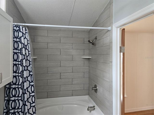 119 WALT LANE, Satsuma, FL 32189