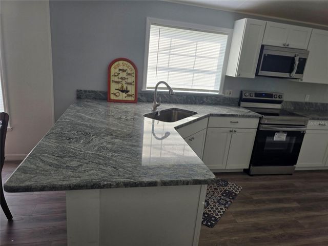 119 WALT LANE, Satsuma, FL 32189