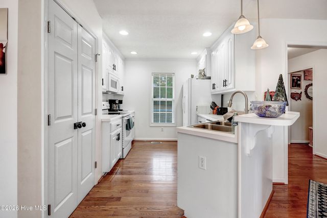 200 Grace'S Farm Road, La Grange, NC 28551