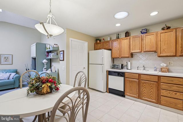 304 WAXWING DR, Monroe Township, NJ 08831