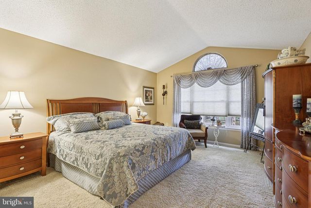 304 WAXWING DR, Monroe Township, NJ 08831