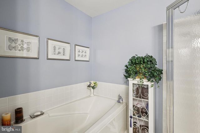 304 WAXWING DR, Monroe Township, NJ 08831