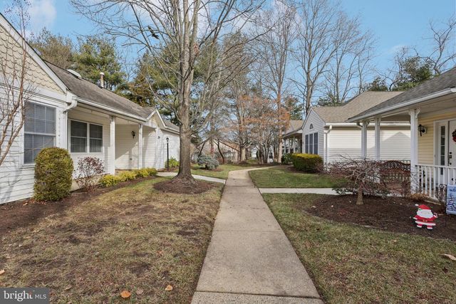 304 WAXWING DR, Monroe Township, NJ 08831