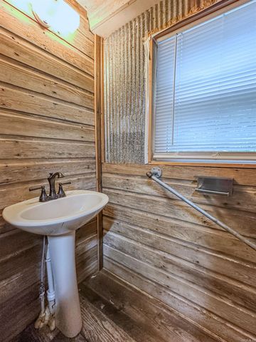 257 Highway 9, Oppelo, AR 72110