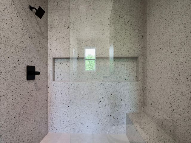 412 Hackberry LN 2, Austin, TX 78753