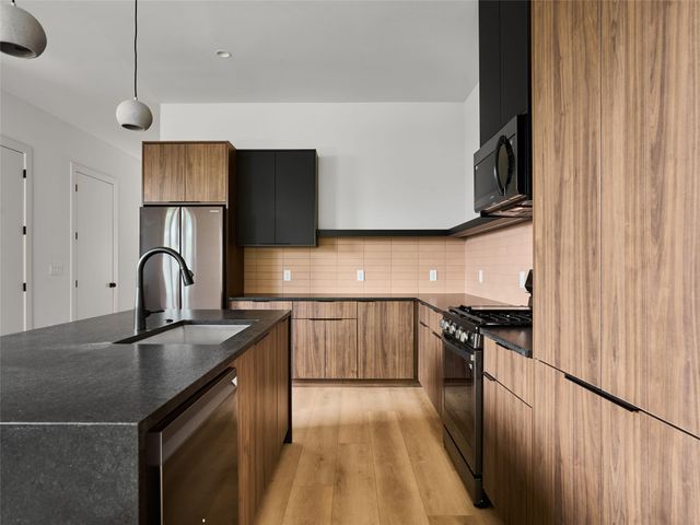 412 Hackberry LN 2, Austin, TX 78753