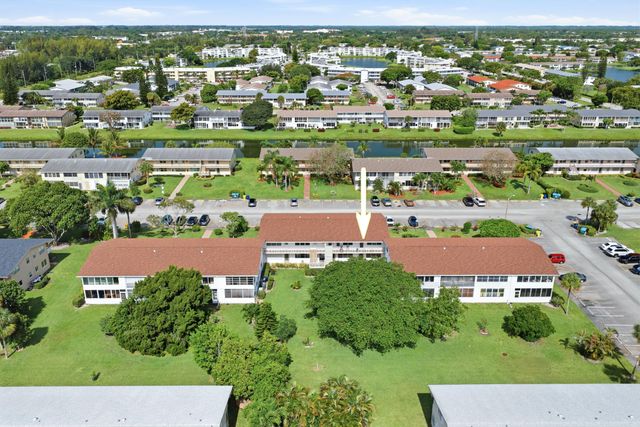 70 Bedford C, West Palm Beach, FL 33417
