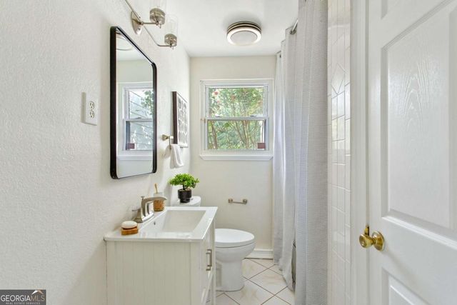 2529 Amelia Avenue, Decatur, GA 30032