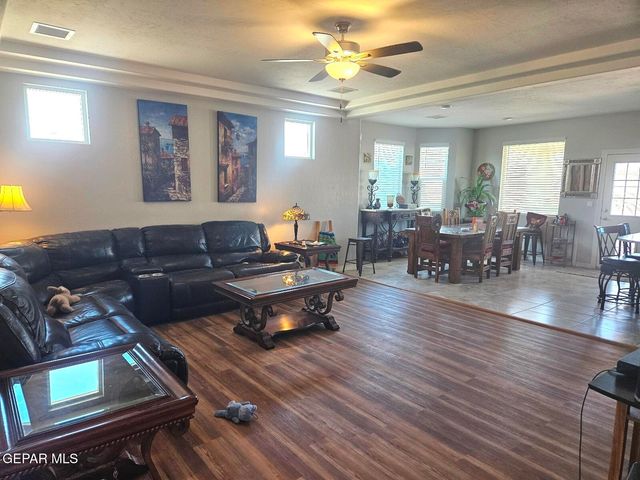 129 Esther Trail, Santa Teresa, NM 88008