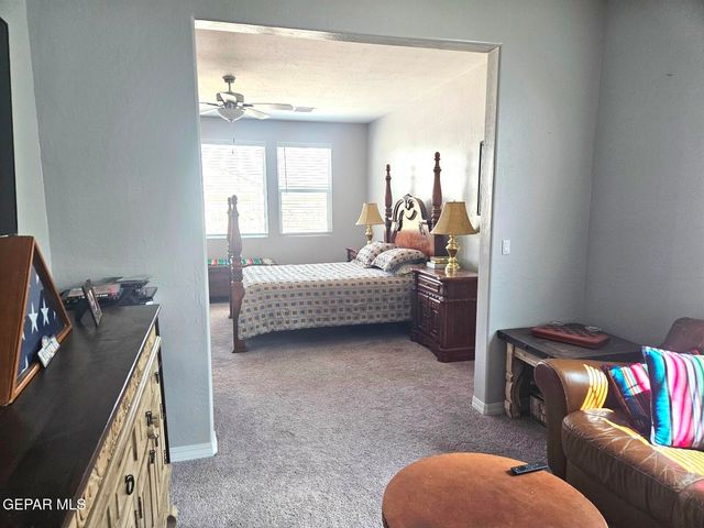 129 Esther Trail, Santa Teresa, NM 88008